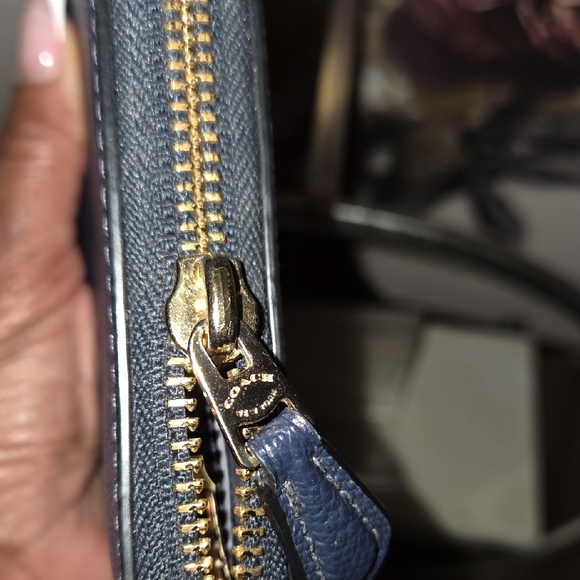 Coach Midnight Blue Zip Wallet - Picture 5 of 10